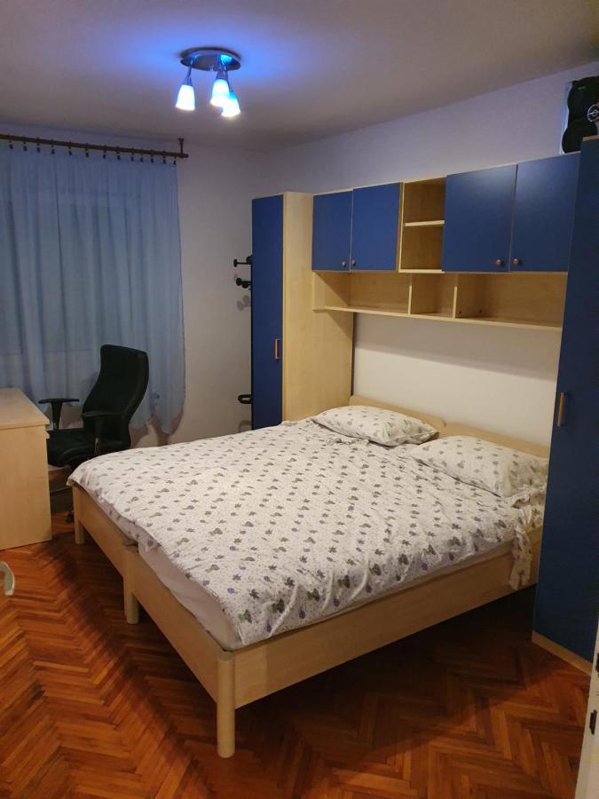 Apartman Noa Knin Exterior foto